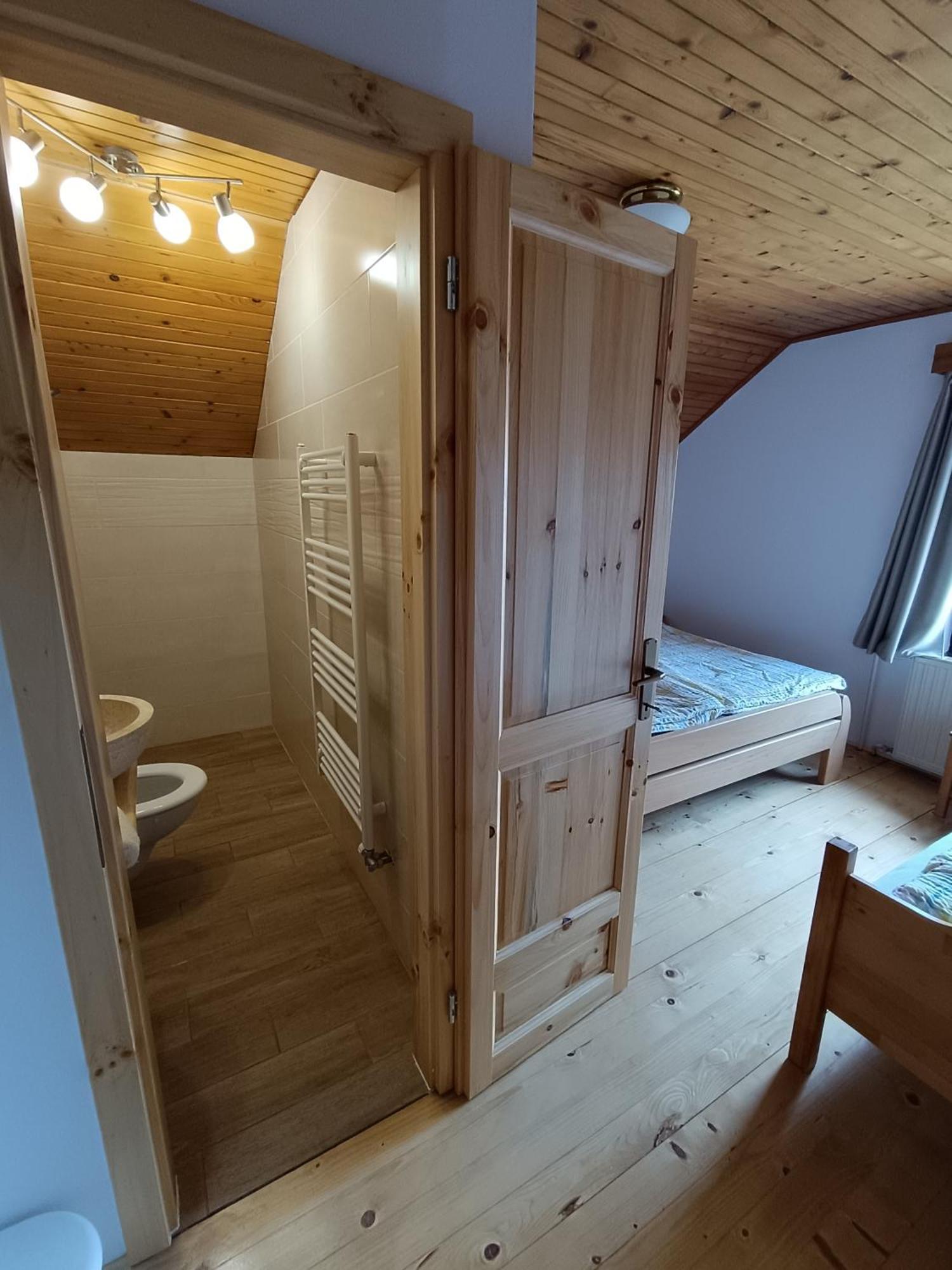 Tourist Farm Strle With Great Local Food Villa Cerknica Luaran gambar